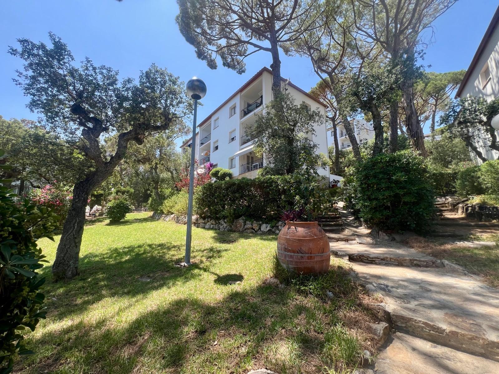 La résidence — jardin