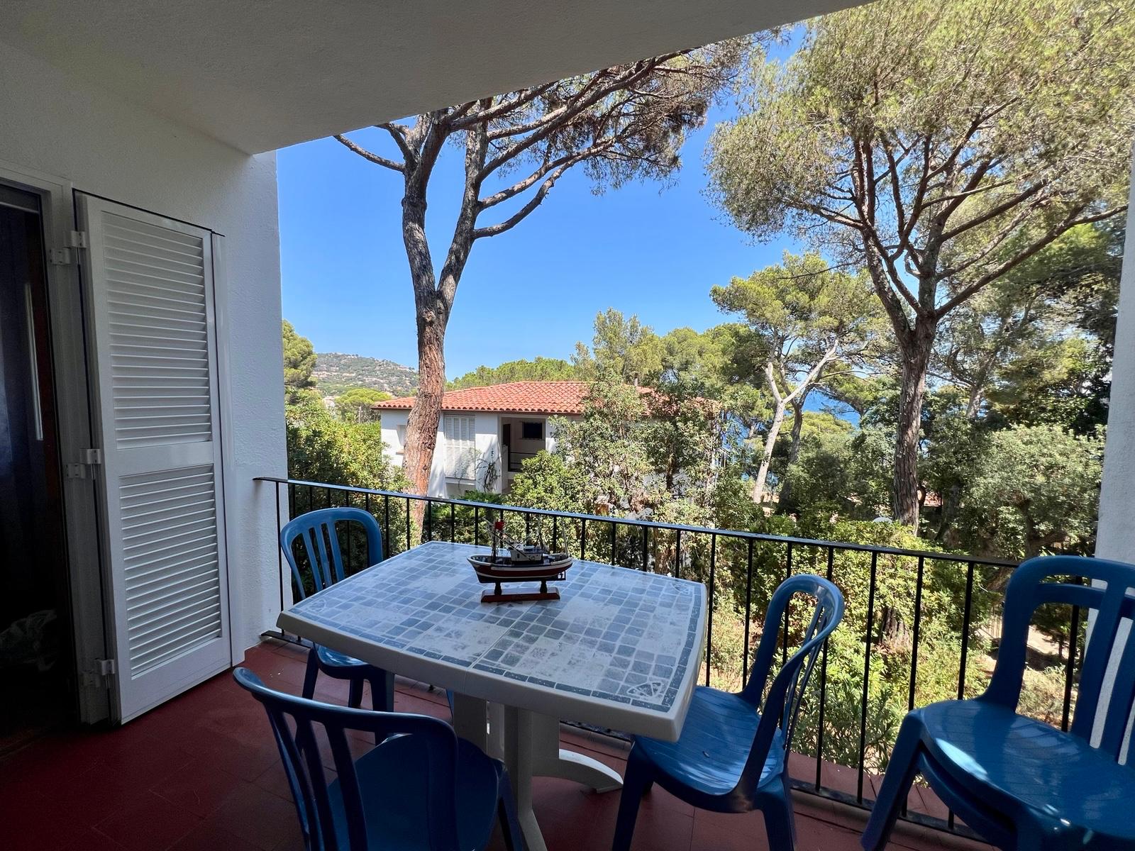 Terrasse — table et chaises