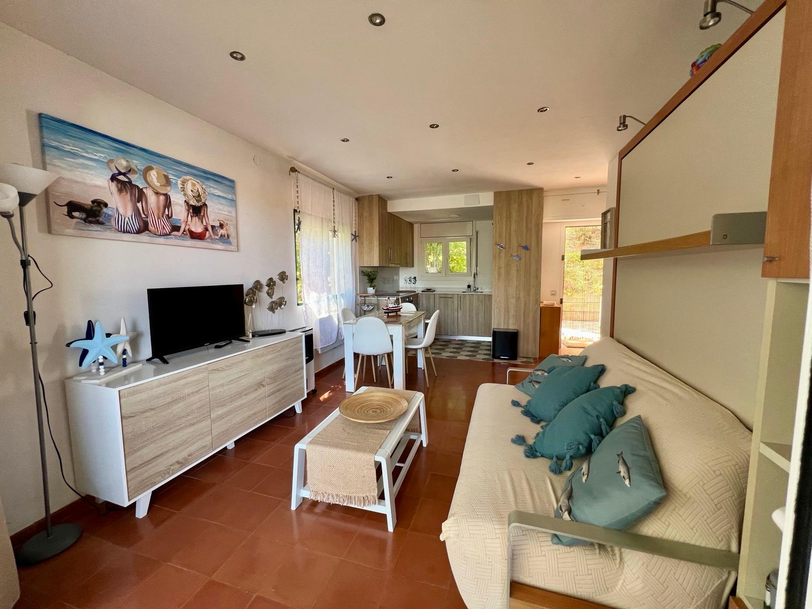 Le salon — meuble TV